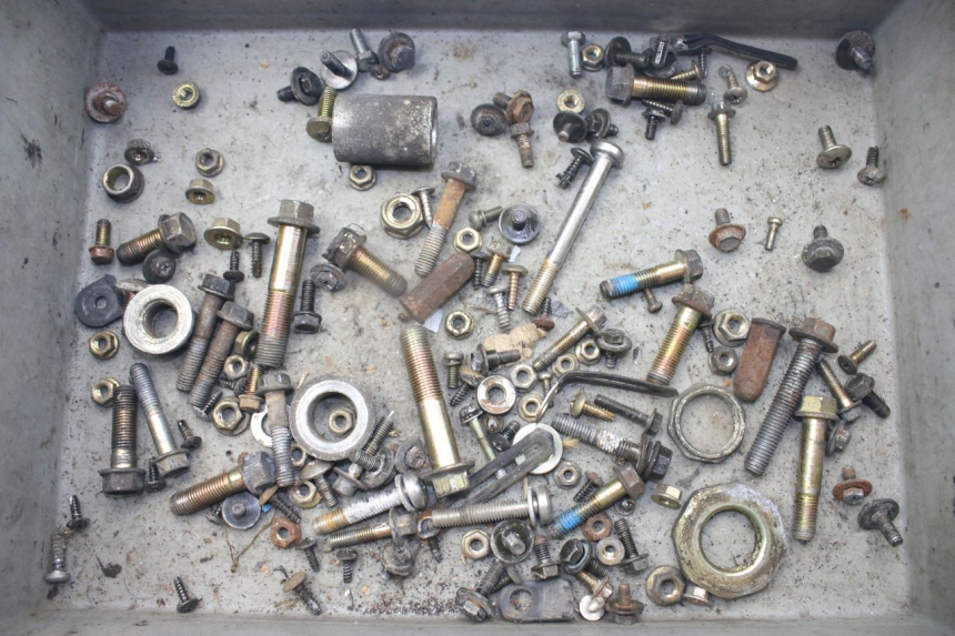 photo de SCREW BAG KYMCO PEOPLE 250 (2004 - 2008) - Technical close-up