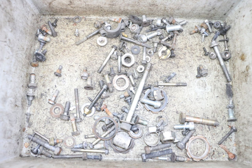 photo de SCREW FASTENER BAG PEUGEOT ELYSTAR 50 (2002 - 2014) - Main view