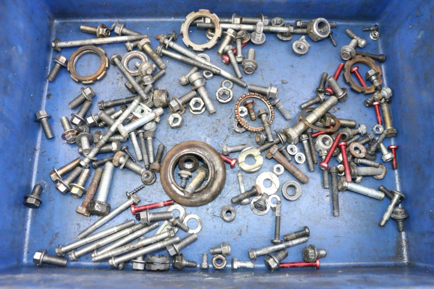 photo de SCREW FASTENER BAG PEUGEOT TKR TREKKER FURIOUS 50 (2005 - 2014) - Main view