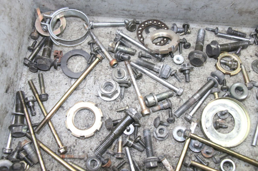 photo de SCREWS BAG PEUGEOT VIVACITY 125 (2010 - 2017) - Component detail