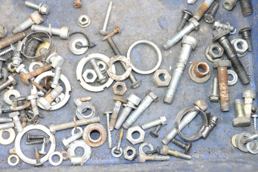 photo de SCREWS BAG PIAGGIO BEVERLY 125 (1998 - 2005) - Zoom on usage condition