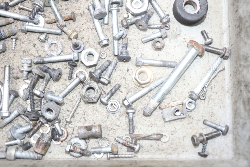 photo de SCREW FASTENER BAG PIAGGIO VESPA LX 2T 50 (2005 - 2013) - Technical close-up