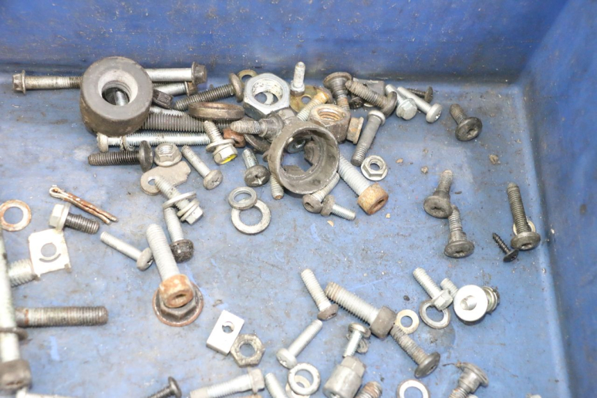 photo de SCREW FASTENER BAG PIAGGIO VESPA S 2T 50 (2007 - 2014) - Zoom on usage condition