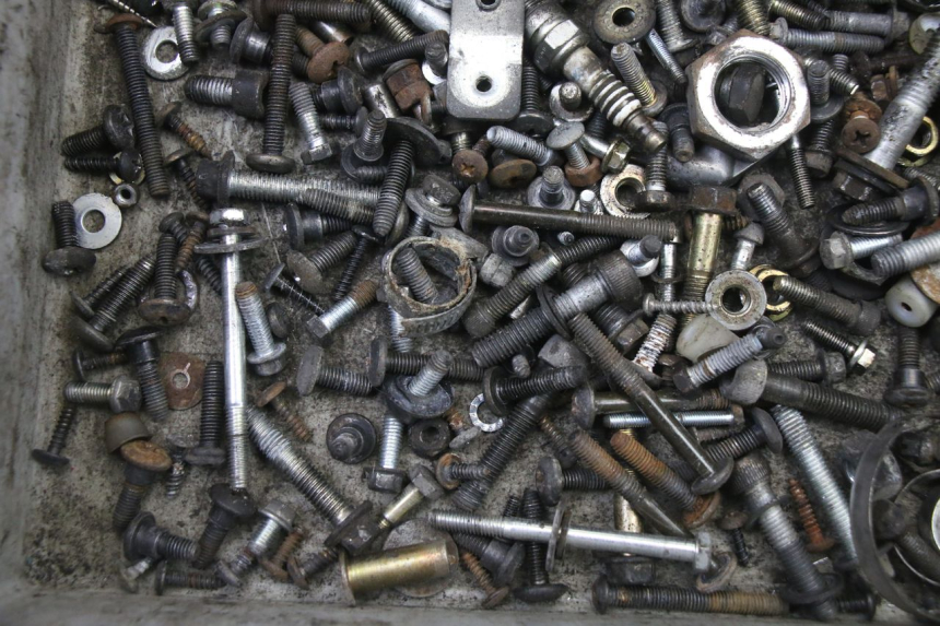 photo de SCREW FASTENER BAG PIAGGIO X8 125 (2004 - 2007) - Alternative perspective