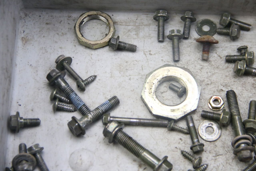 photo de SCREW FASTENER BAG TNT MOTOR ROMA 10' 4T 50 (2019 - 2022) - Technical close-up