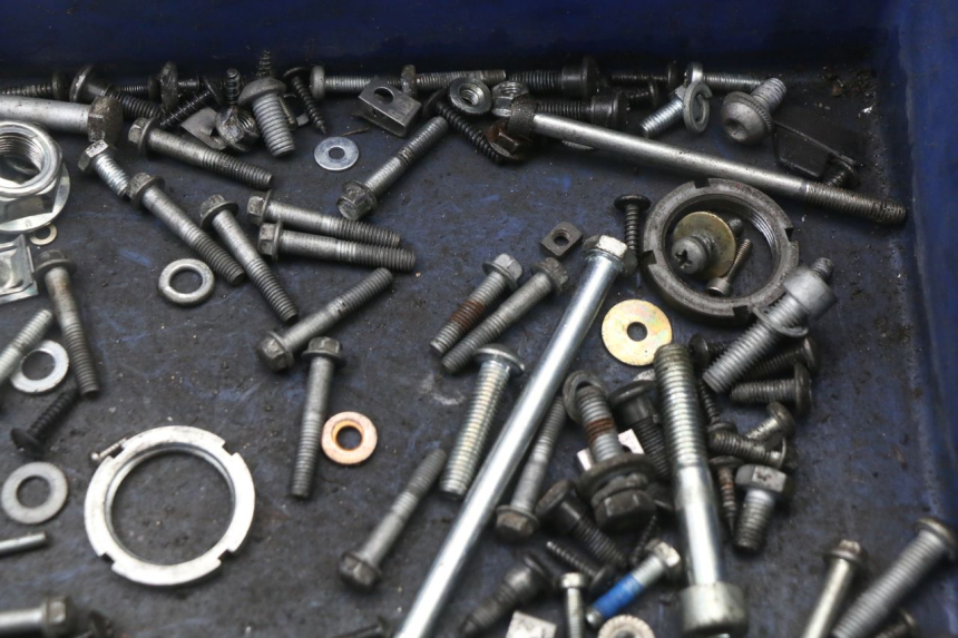 photo de SCREW FASTENER BAG GILERA RUNNER SP 50 (2009 - 2017) - Alternative perspective