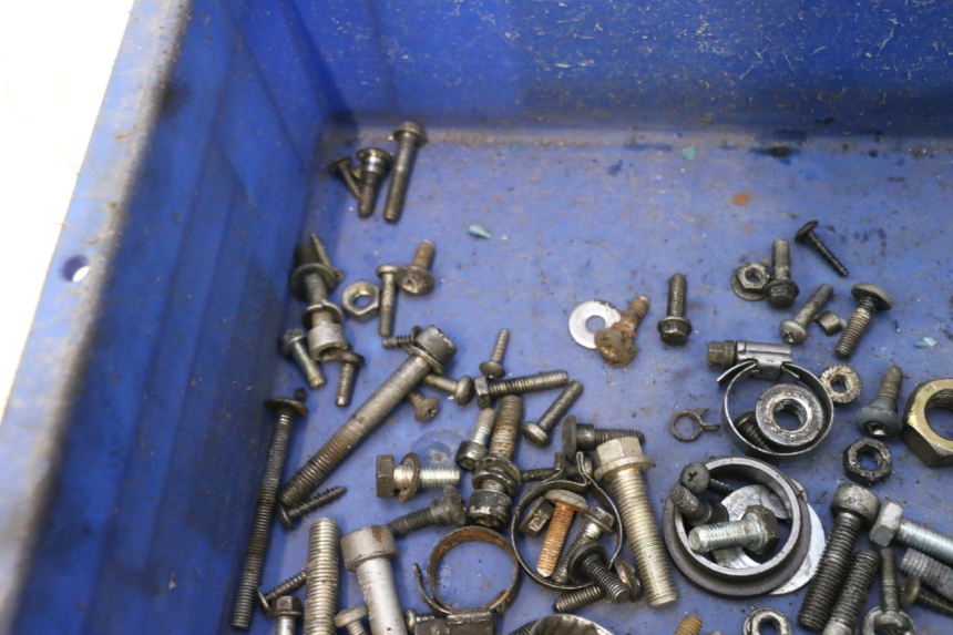 photo de SCREWS BAG GILERA RUNNER SP 50 (2002 - 2004) - Alternative perspective