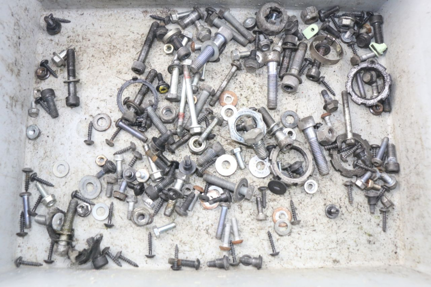 photo de SCREWS BAG PEUGEOT SATELIS 300 (2012 - 2015) - Component detail