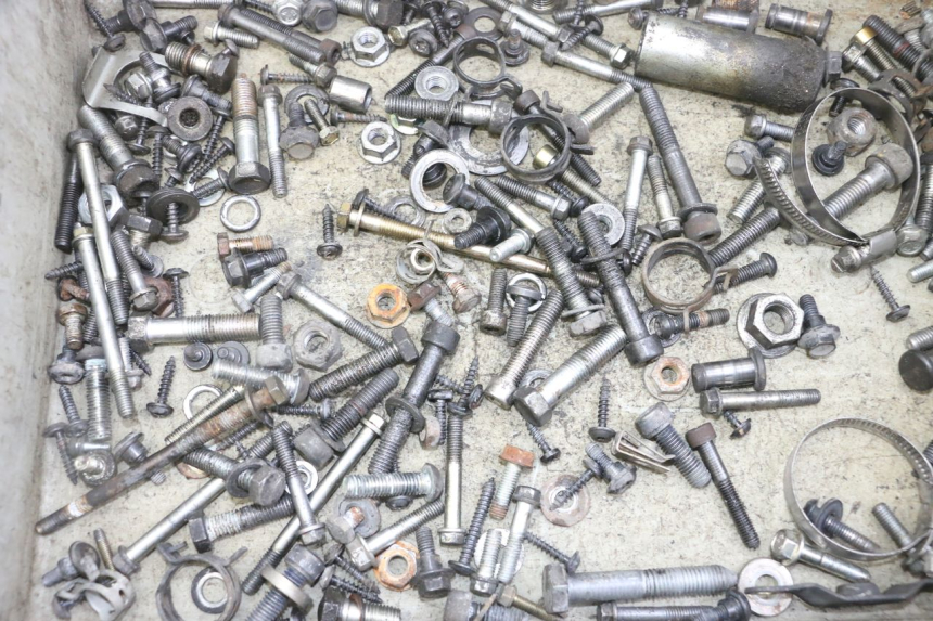 photo de SCREWS BAG PEUGEOT SATELIS 125 (2013 - 2018) - Component detail