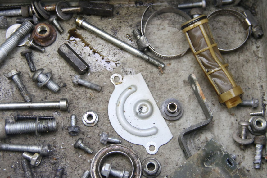 photo de SCREW FASTENER BAG APRILIA SCARABEO 4T 50 (2009 - 2017) - Alternative perspective