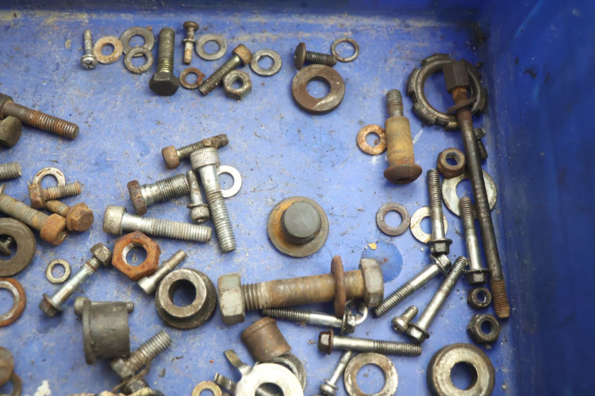 photo de SCREW FASTENER BAG DERBI SENDA 50 (2003 - 2005) - Zoom on usage condition