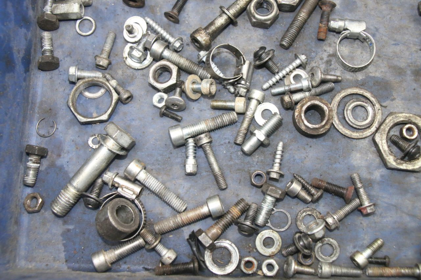 photo de SCREWS BAG DERBI SENDA SM DRD X-TREME 50 (2011 - 2017) - Zoom on usage condition