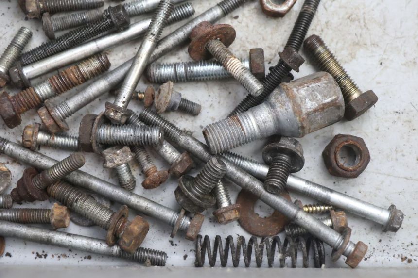 photo de SCREWS BAG PEUGEOT SPEEDFIGHT 2 AC 50 (2000 - 2009) - Technical close-up