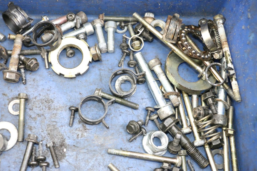 photo de SCREWS BAG PEUGEOT SPEEDFIGHT 4 2T 50 (2015 - 2019) - Alternative perspective