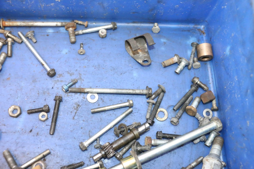 photo de SCREW FASTENER BAG PEUGEOT SPEEDFIGHT LC 50 (1996 - 2002) - Zoom on usage condition