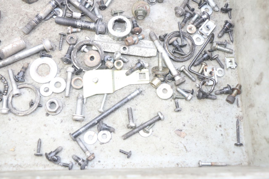 photo de SCREW FASTENER BAG APRILIA SR 2T 50 (2012 - 2017) - Zoom on usage condition