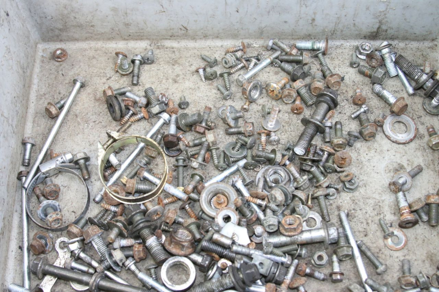 photo de SCREWS BAG RAZZO STEED 125 (2012 - 2018) - Component detail