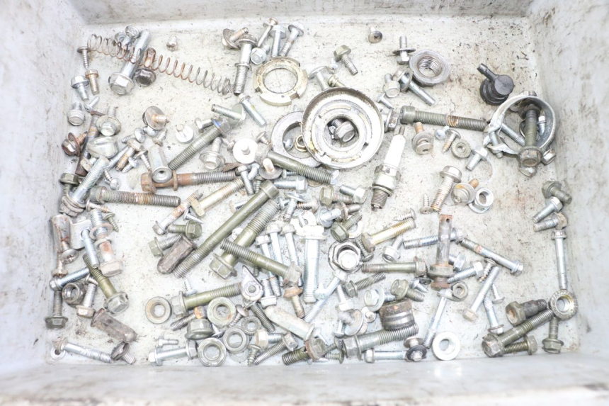 photo de SCREW FASTENER BAG VASTRO STREET X 4T 50 (2016 - 2021) - Main view