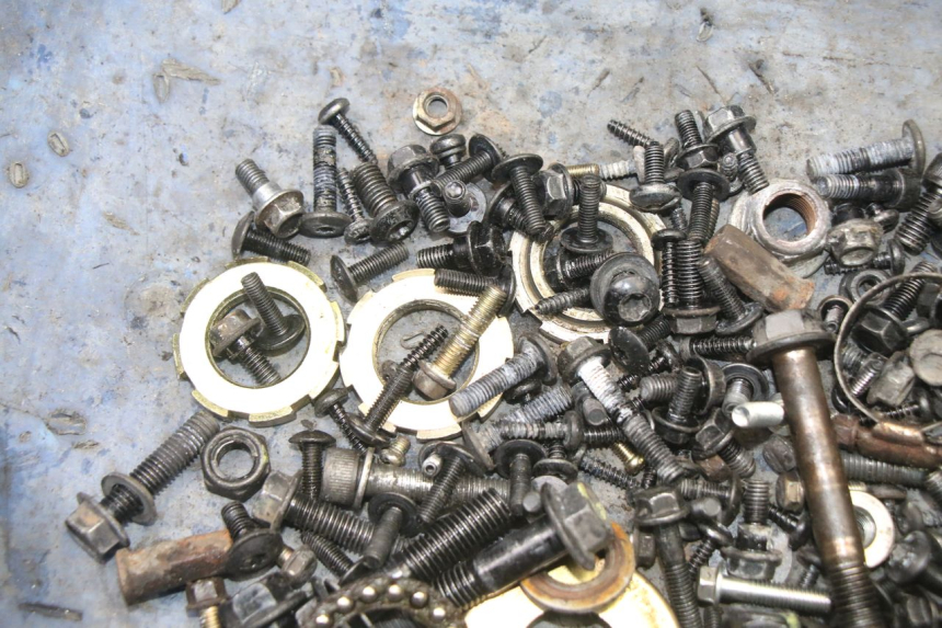 photo de SCREWS BAG PEUGEOT STREETZONE I 2T 50 (2018 - 2020) - Component detail