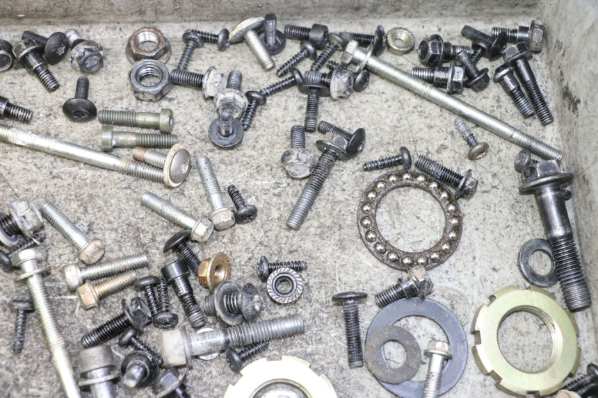 photo de SCREWS BAG PEUGEOT STREETZONE I NAKED 2T 50 (2018 - 2020) - Technical close-up