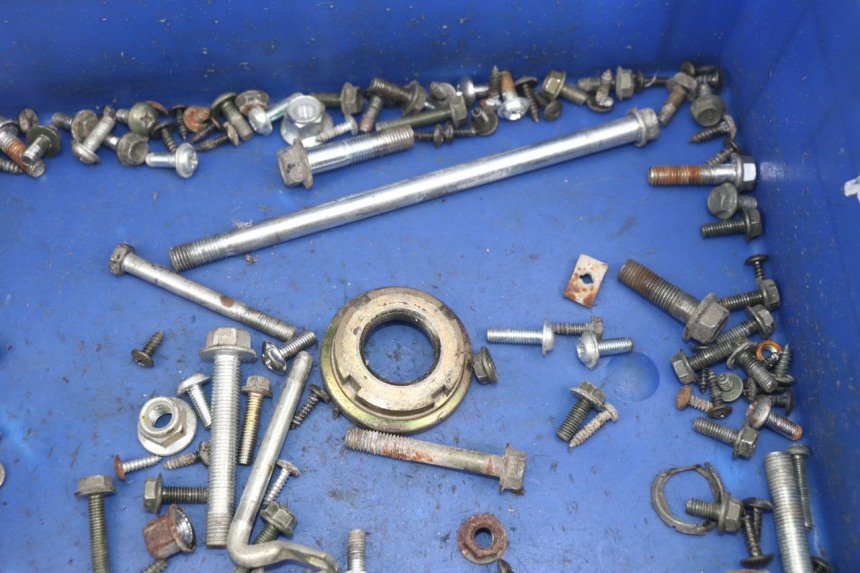 photo de SCREWS BAG PEUGEOT SUM UP 125 (2008 - 2013) - Component detail