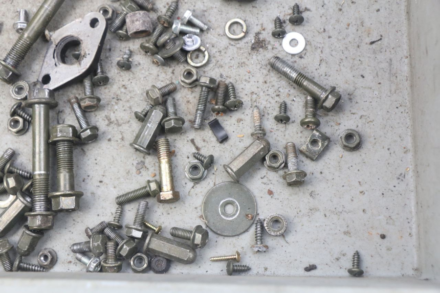 photo de SCREWS BAG JM MOTORS SUNNY 50 (2017 - 2020) - Zoom on usage condition