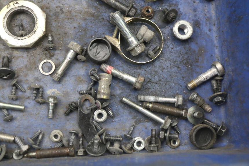 photo de SCREWS BAG KYMCO SUPER 8 4T 50 (2021 - 2024) - Technical close-up