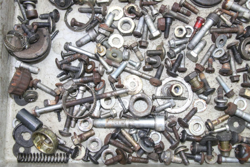 photo de SCREWS BAG PIAGGIO SUPER LX 125 (2000 - 2003) - Alternative perspective