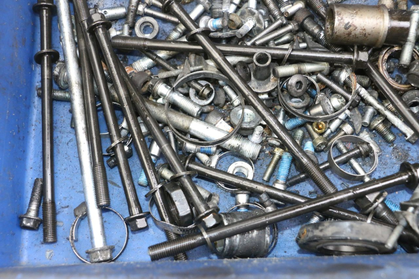 photo de SCREWS BAG SUZUKI GSX F GSXF 650 (2007 - 2015) - Zoom on usage condition