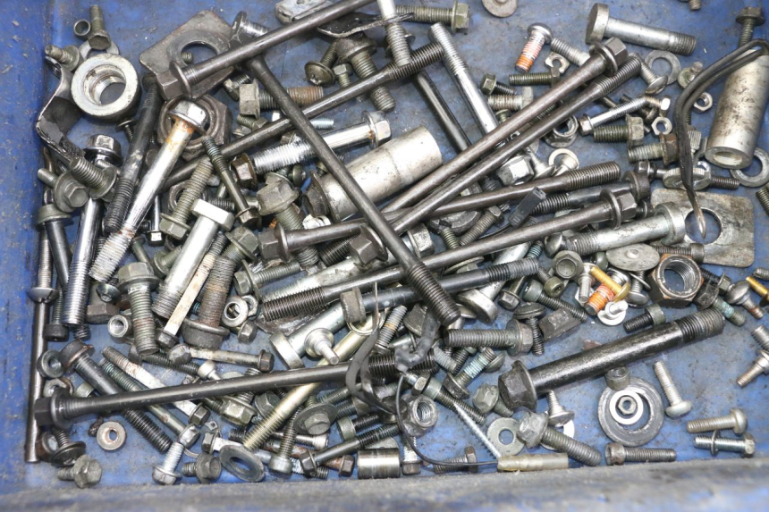 photo de SCREW FASTENER BAG SUZUKI SV S 650 (1999 - 2002) - Component detail