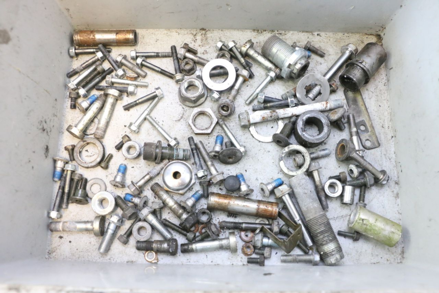 photo de SCREWS BAG SUZUKI SV S 650 (2003 - 2009) - Main view