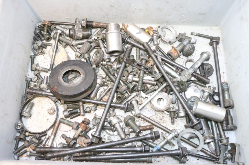 photo de SCREWS BAG SUZUKI SV S 650 (2003 - 2009) - Main view
