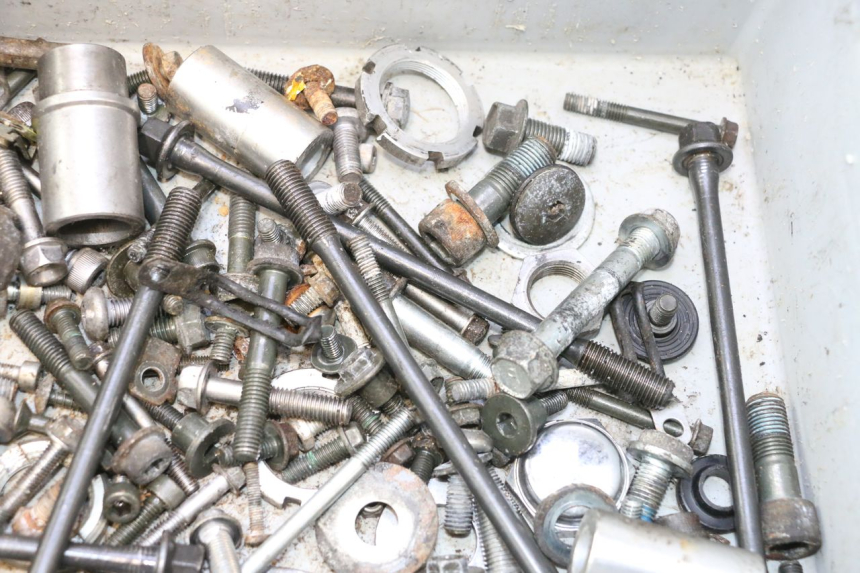 photo de SCREWS BAG SUZUKI SV S 650 (2003 - 2009) - Product overview