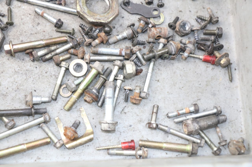 photo de SCREWS BAG PEUGEOT SV 80 (1993 - 1997) - Zoom on usage condition