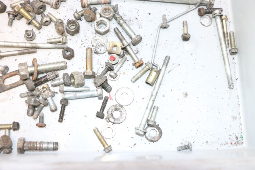 photo de SCREW FASTENER BAG PEUGEOT TREKKER 50 (1995 - 2004) - Technical close-up