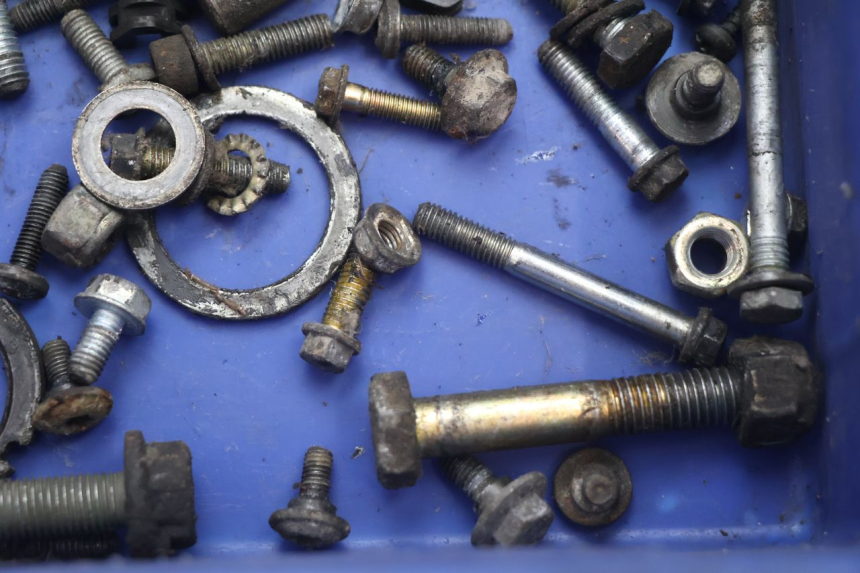 photo de SCREW FASTENER BAG PEUGEOT TREKKER 50 (1995 - 2004) - Technical close-up