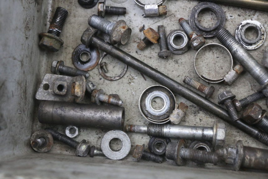 photo de SCREWS BAG SUZUKI TS X 80 (1984 - 1988) - Alternative perspective