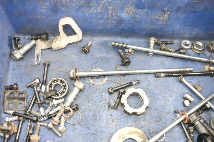 photo de SCREWS BAG YAMAHA TTR 125 (2000 - 2020) - Component detail