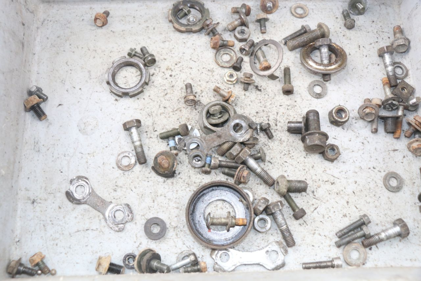 photo de SCREWS BAG YAMAHA TW 125 (1998 - 2002) - Component detail