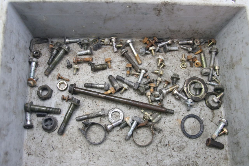 photo de SCREW FASTENER BAG PEUGEOT TWEET 4T 50 (2010 - 2014) - Main view