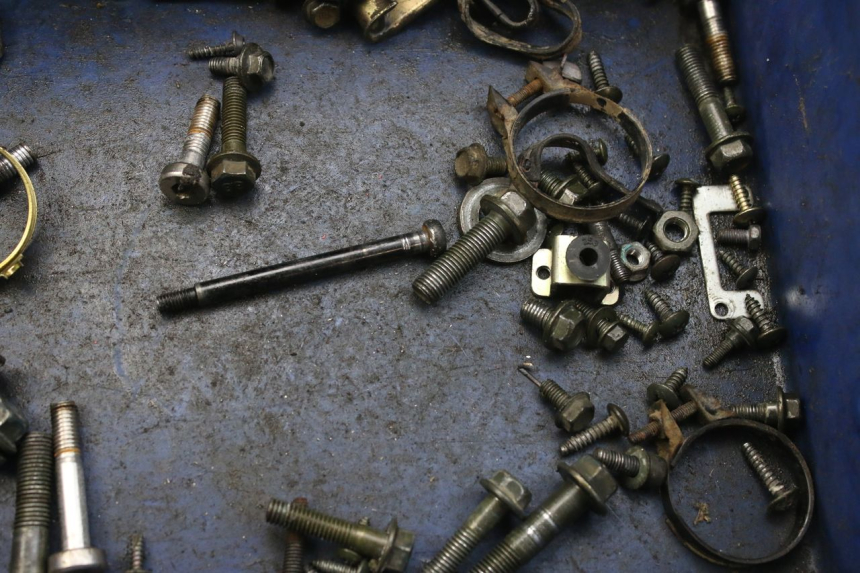 photo de SCREW FASTENER BAG PEUGEOT TWEET 4T 50 (2010 - 2014) - Component detail