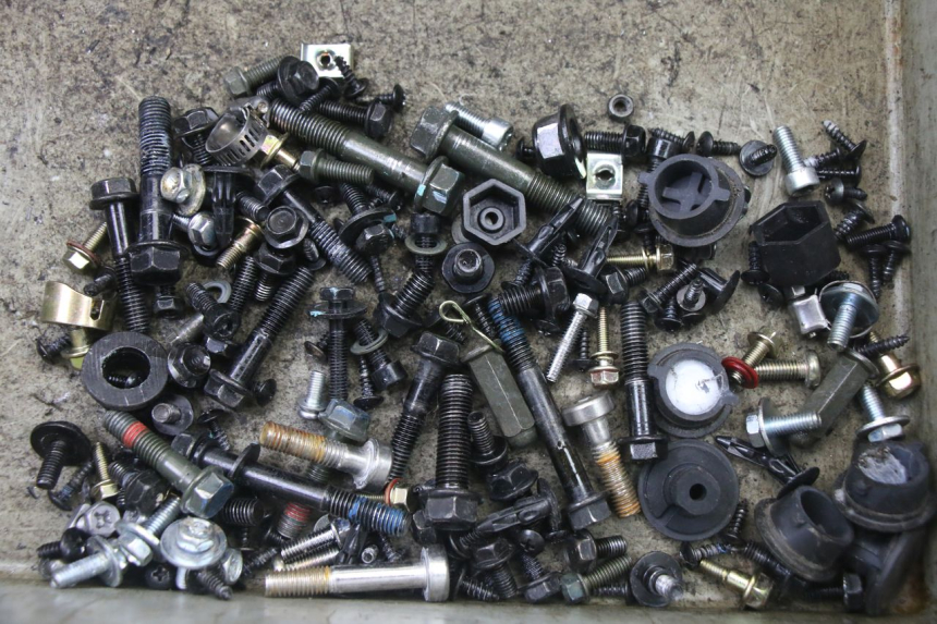 photo de SCREWS BAG PEUGEOT TWEET 4T 50 (2023 - 2025) - Main view