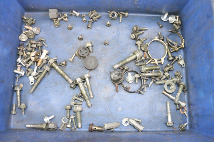 photo de SCREW FASTENER BAG PEUGEOT TWEET 4T 50 (2014 - 2019) - Main view