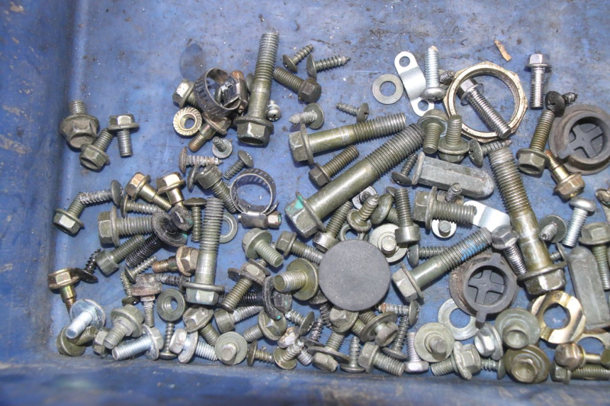 photo de SCREWS BAG PEUGEOT TWEET PRO EFI 4T 50 (2021 - 2022) - Component detail