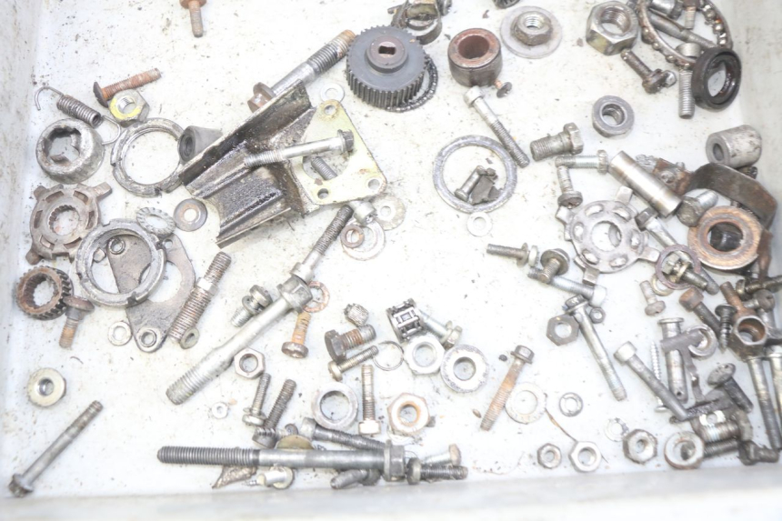 photo de SCREW FASTENER BAG PIAGGIO TYPHOON 50 (1993 - 1999) - Component detail