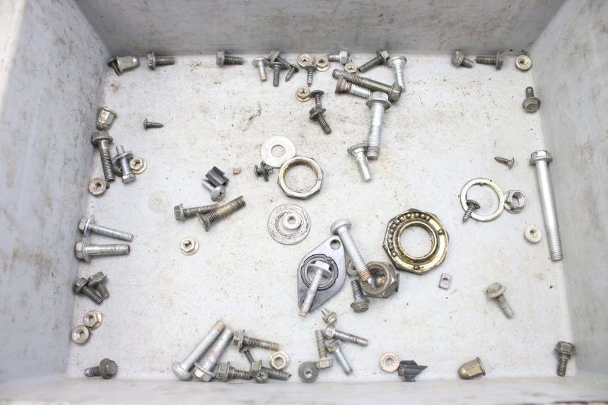 photo de SCREW FASTENER BAG PEUGEOT V-CLIC VCLIC 50 (2007 - 2013) - Component detail