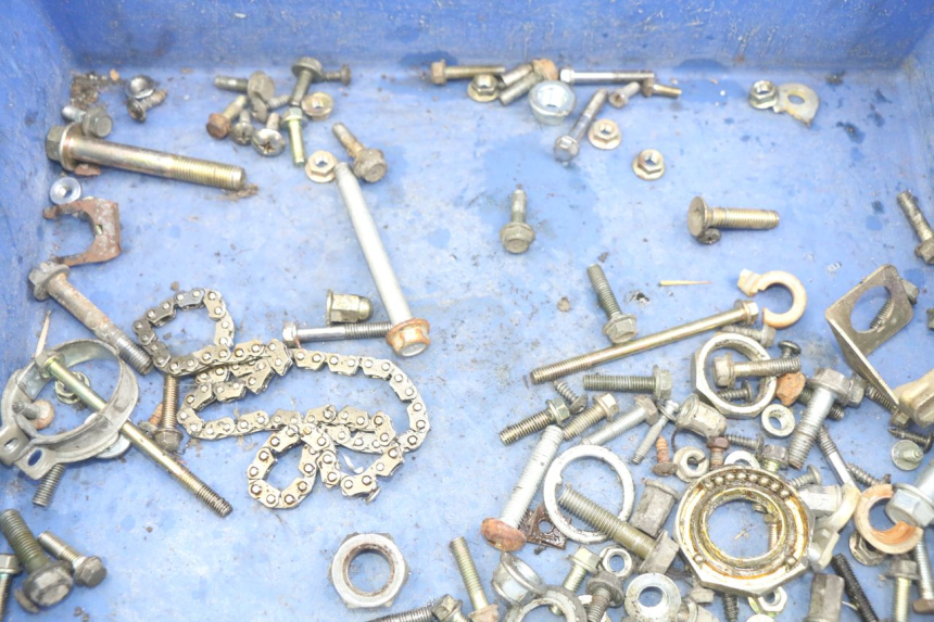 photo de SCREW FASTENER BAG PEUGEOT V-CLIC VCLIC 50 (2007 - 2013) - Component detail