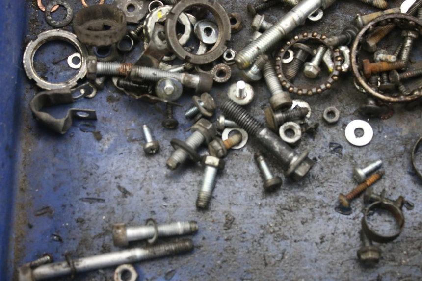 photo de SCREW FASTENER BAG PIAGGIO VESPA LX 2T 50 (2005 - 2013) - Main view