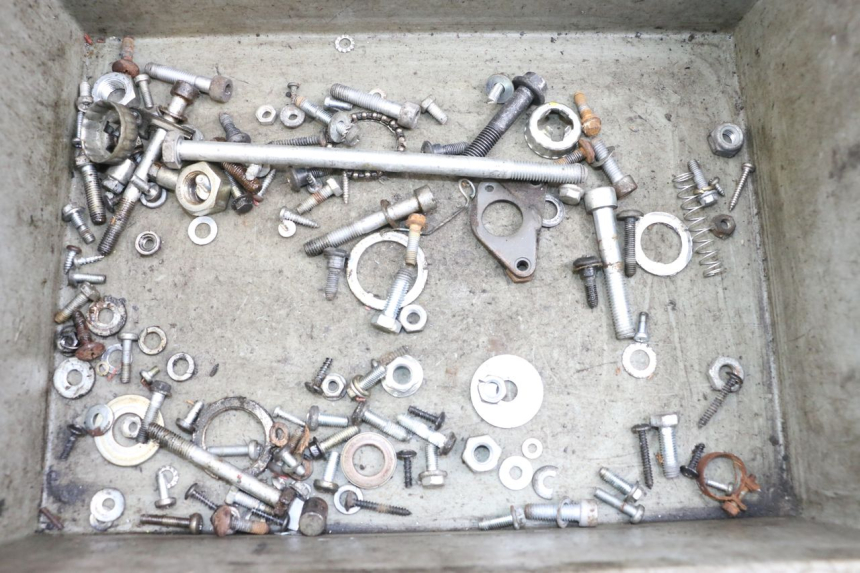 photo de SCREW FASTENER BAG PIAGGIO VESPA LX 2T 50 (2005 - 2013) - Main view