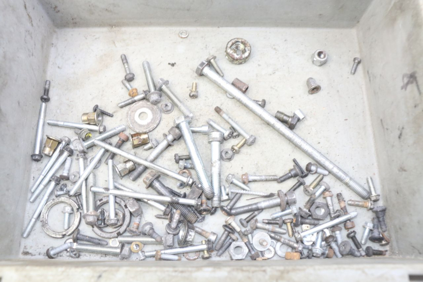 photo de SCREW FASTENER BAG PIAGGIO VESPA LX 125 (2005 - 2010) - Component detail